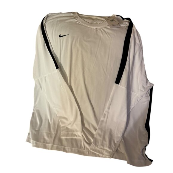 Men's + Nike + Activewear + Size 4XL + New With Tags + Big and Tall - Picture 1 of 4